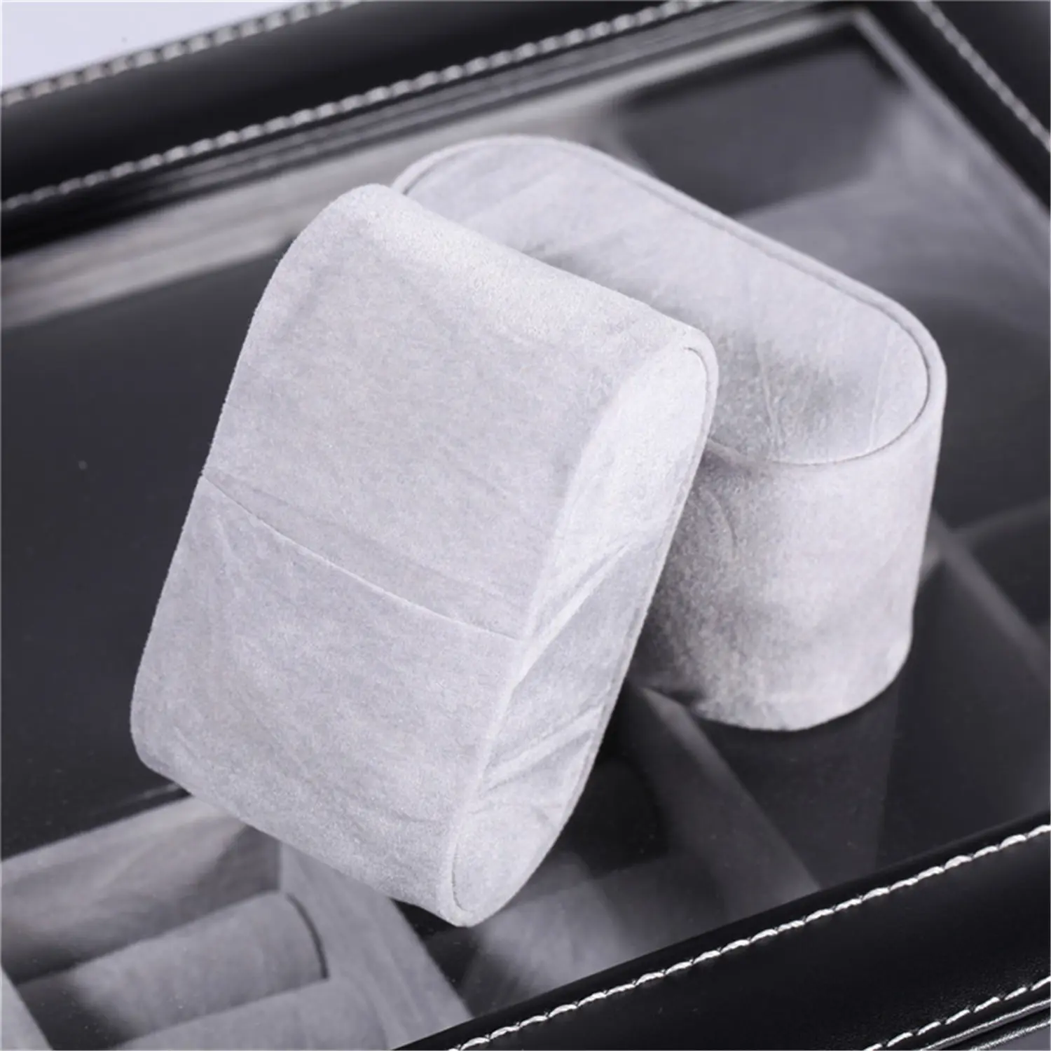 2 layer Black faux leather Men’s fashion jewelry box with 6 Slots watch with key | BG053